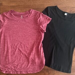 Gaiam and Old Navy t-shirt bundle